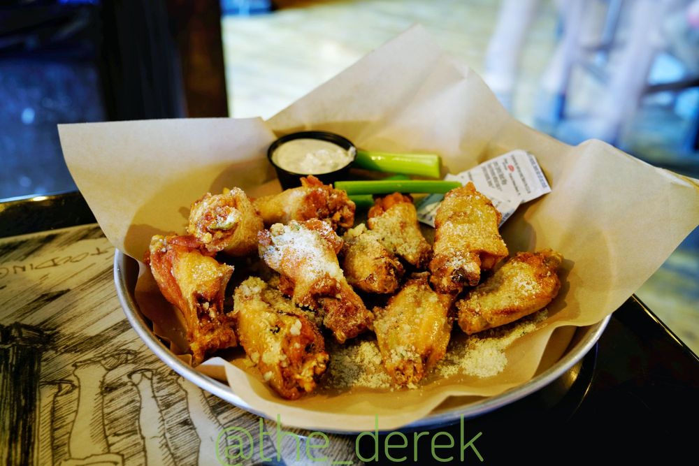 Loosey’s 68 Photos & 93 Reviews Pubs 120 SW 1st Ave, Gainesville