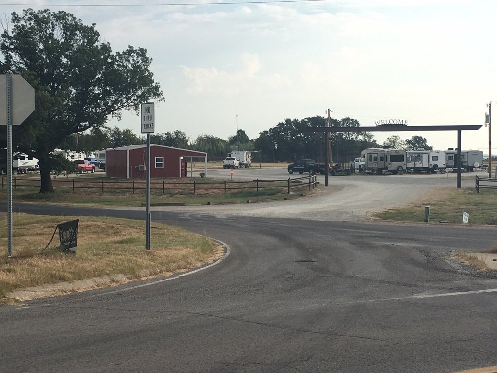 Crossroads RV Park RV Parks 25981 N County Rd 3250, Wynnewood, OK Phone Number Yelp