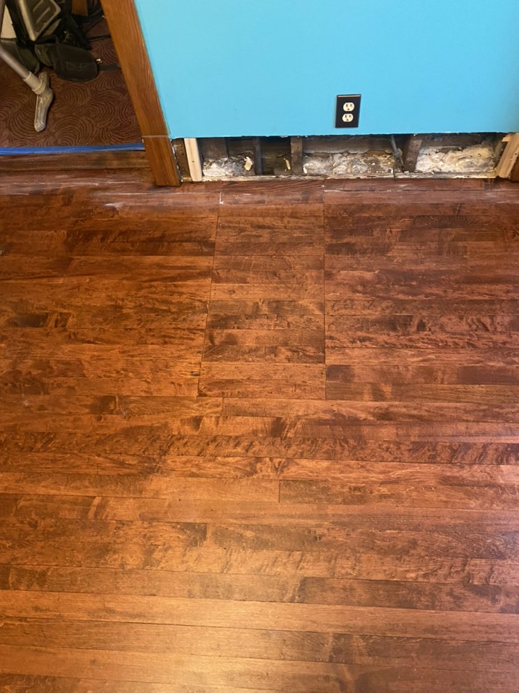 image of business Ada Hardwood Flooring
