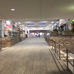 Des Moines Shopping >> Merle Hay Mall 29 Photos 28 Reviews Shopping Centers 3800 Des Moines Shopping >> Merle Hay Mall 29 Photos 28 Reviews Shopping Centers 3800