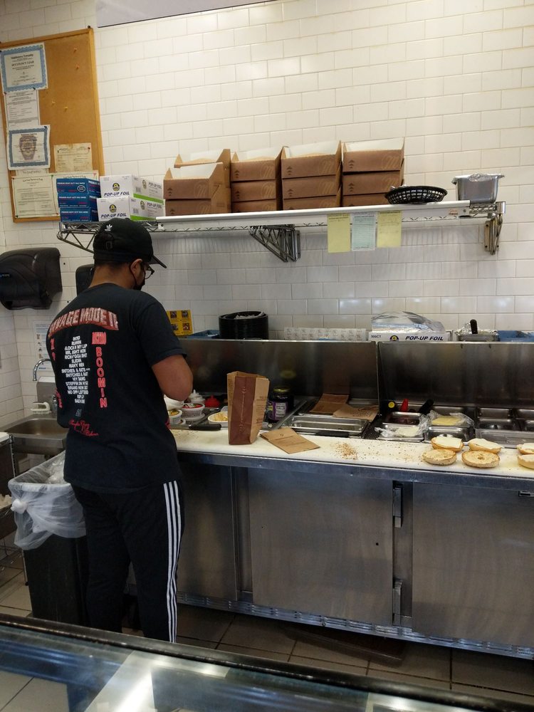 Manhattan Bagel