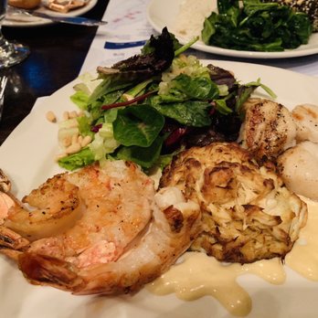 Legal Sea Foods 279 Photos 194 Reviews Seafood 1 Garden Photo Of Legal Sea Foods Paramus Nj United States S