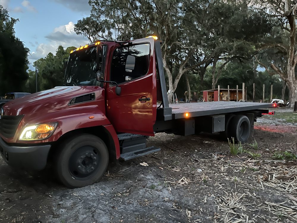 352 Towing and Recovery
