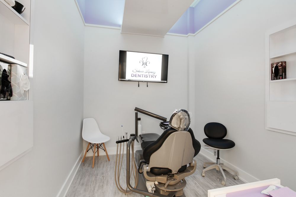 image of business Silver Lining Dentistry