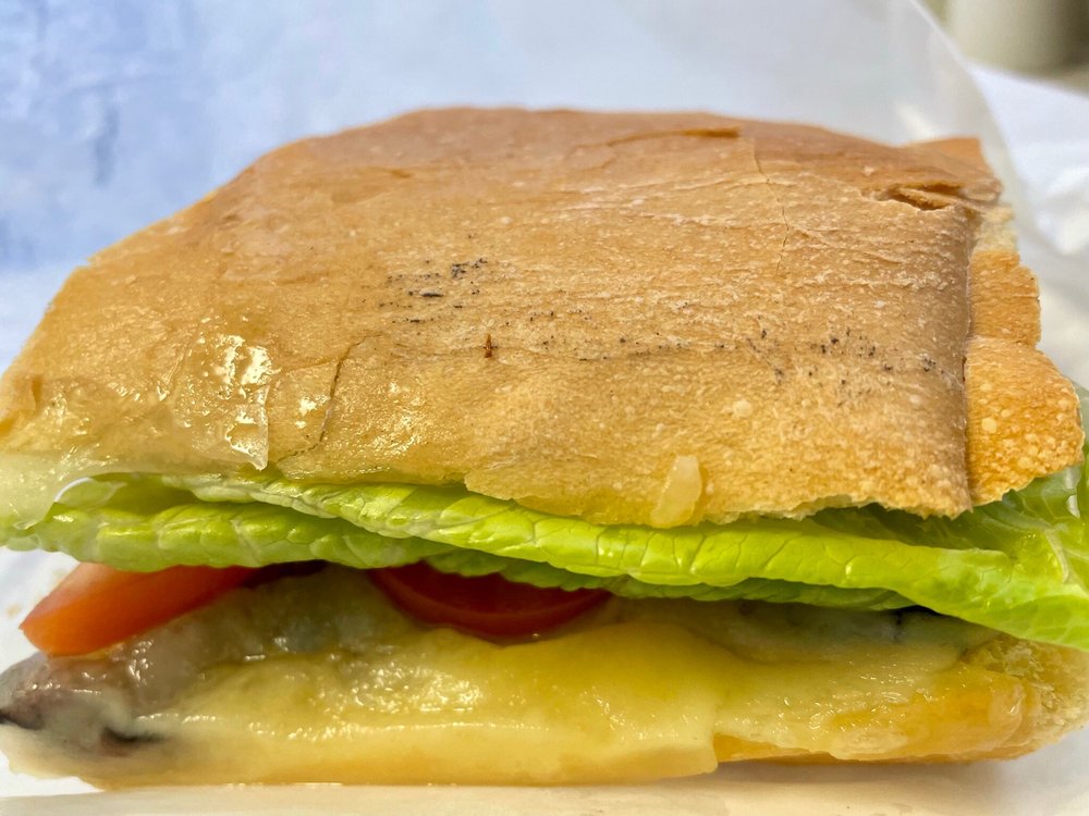 Deli 23 Deli 23