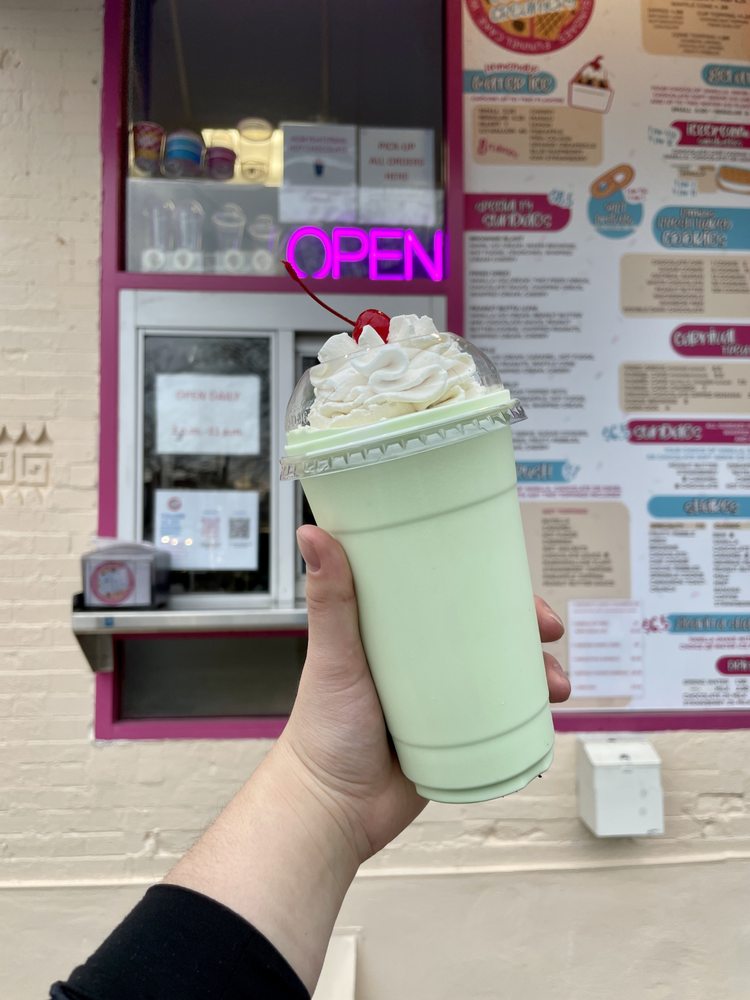 Coco's Cookies & Creamery