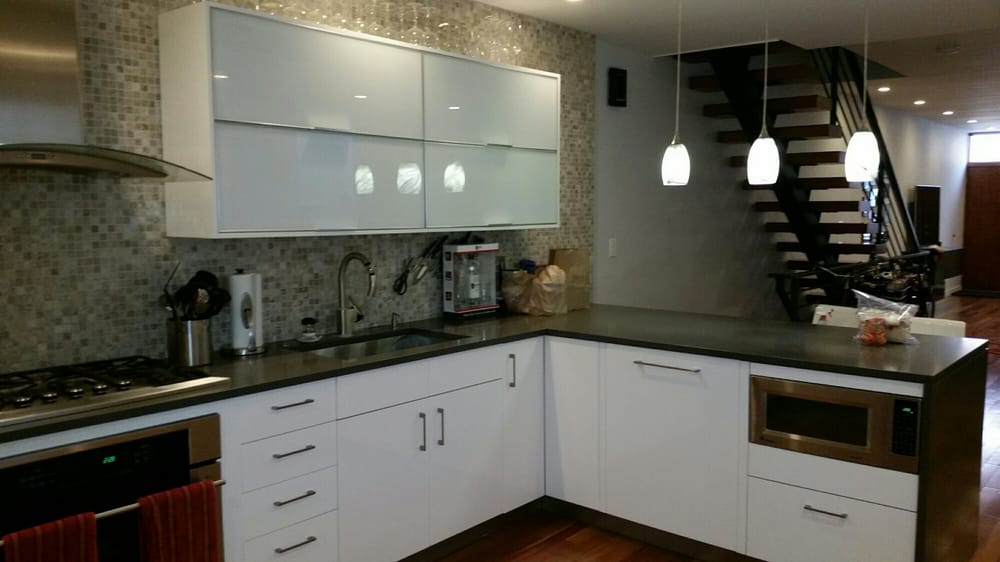 Trishs Cleaning Service