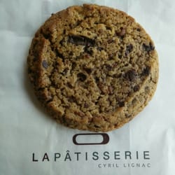 Photo de La Pâtisserie Cyril Lignac , Paris, France. Cookies 1,9\u20ac