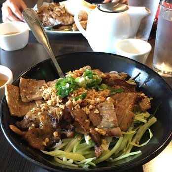 Pho Element - 557 Photos & 324 Reviews - Vietnamese - 2216 S El Camino