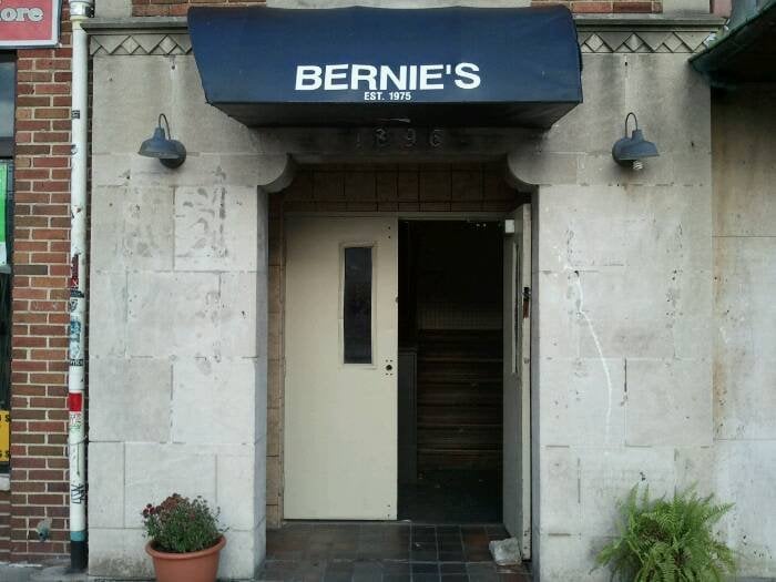 Bernie’s Bagels & Deli CLOSED 33 Reviews Dive Bars 1896 N High St, University District