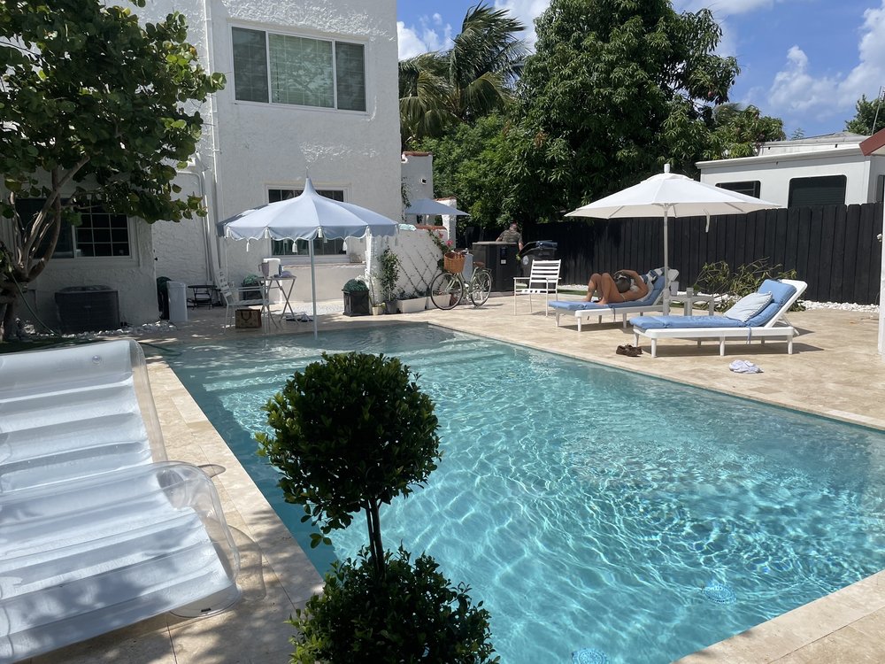 Paradise Swimming Pools & Spas
