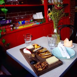Five Eyed Fox 43 Photos 89 Reviews Bars 37 3rd St Turners Photo Of Five Eyed Fox Turners Falls Ma United States Cheese Bort