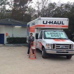 U-Haul Neighborhood Dealer Image