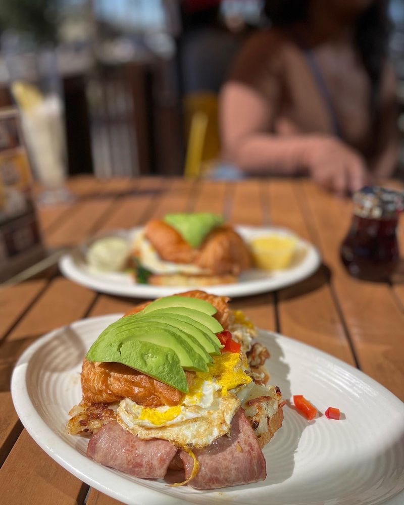Breakfast B Breakfast B
