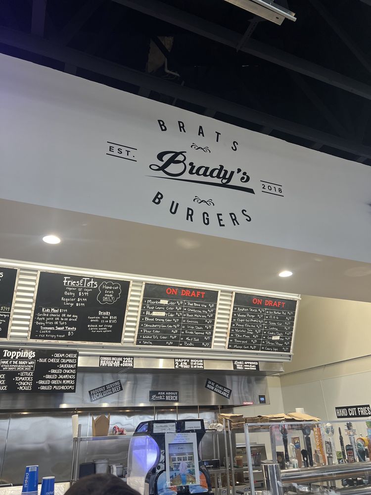 Brady’s Brats and Burgers - Kennewick
