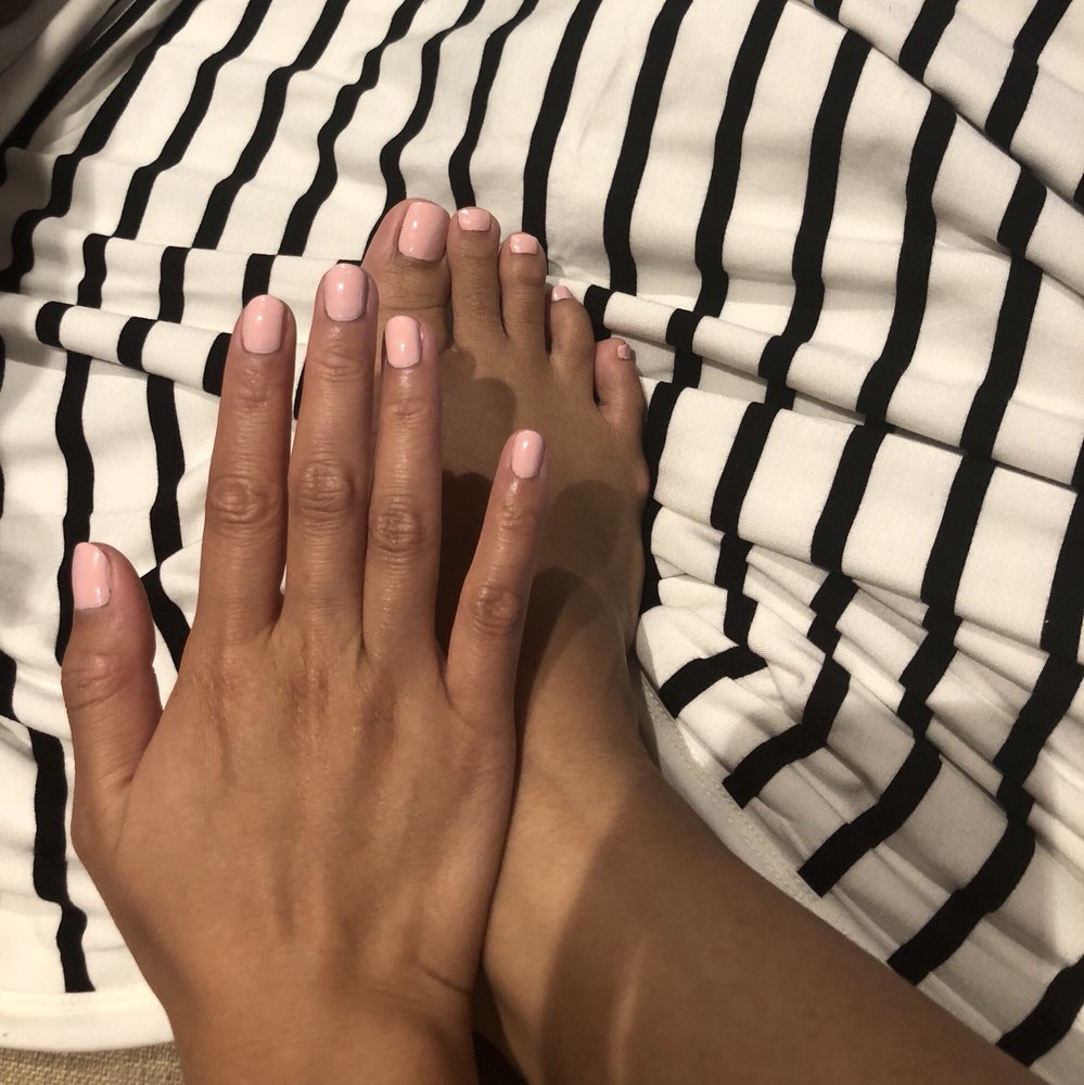 Nails & Toes Spa