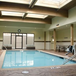 Courtyard By Marriott 44 Photos 43 Reviews Hotels 63 Grand Photo Of Courtyard By Marriott Waterbury Ct United States Pool