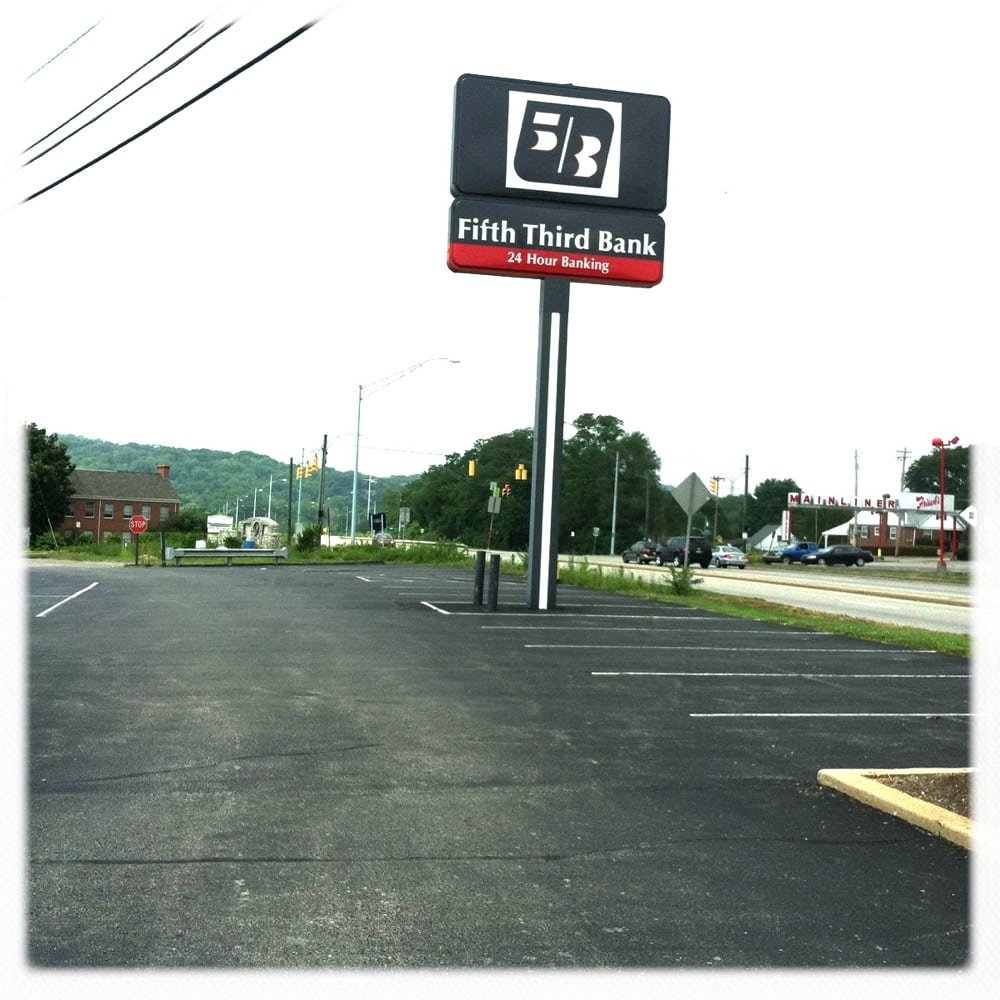 fifth third bank banks credit unions 5771 wooster pike fifth third bank 24 hour customer service