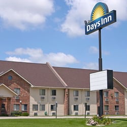 Days Inn By Wyndham Grand Island Hotels 2620 North Rs Avenue Photo Of Days Inn By Wyndham Grand Island Ne United States