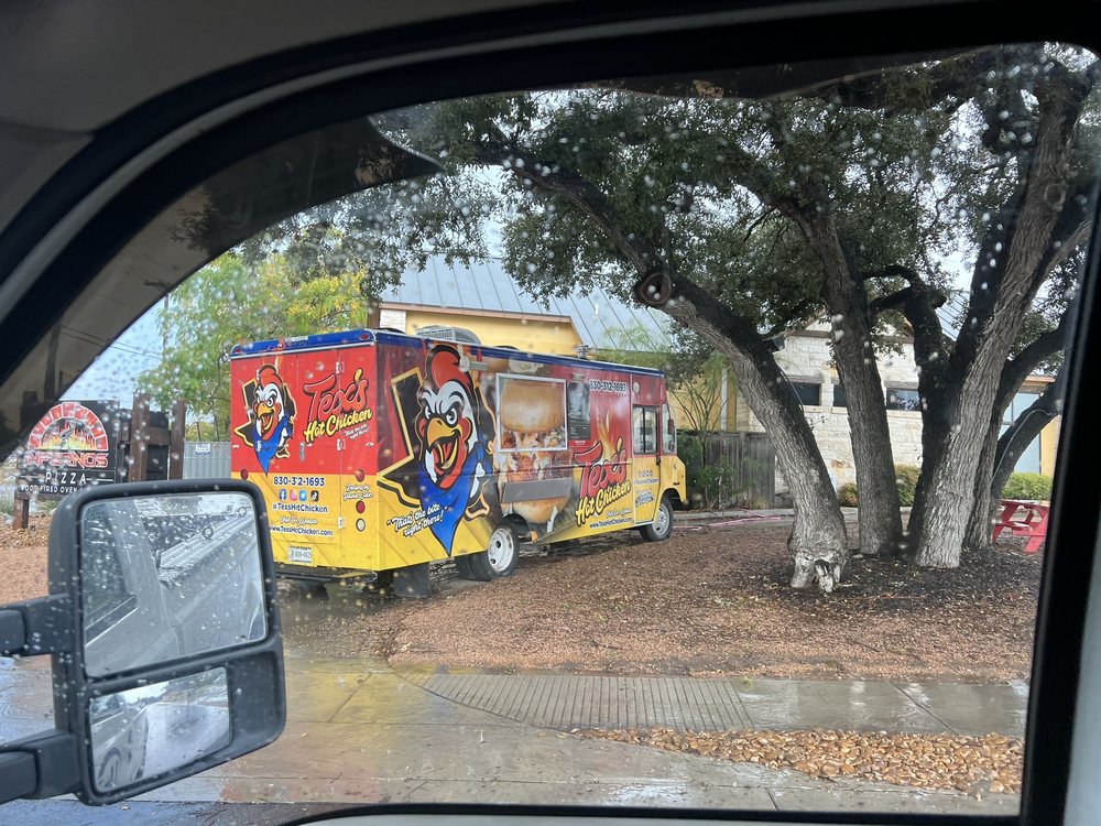 Tex's Hot chicken