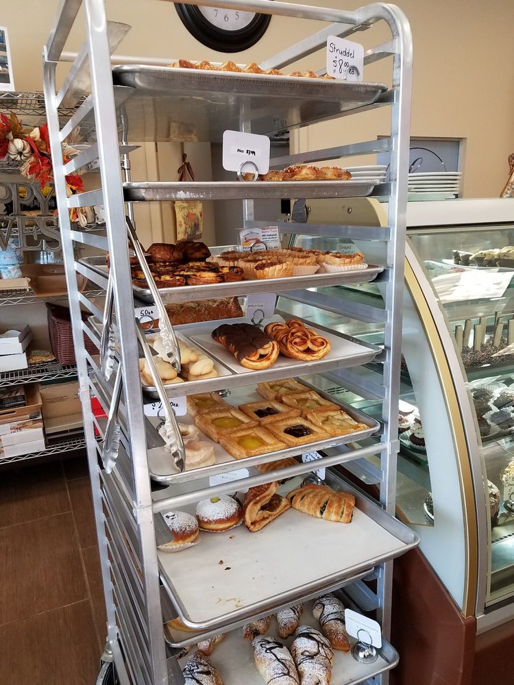 Lago Italian Bakery