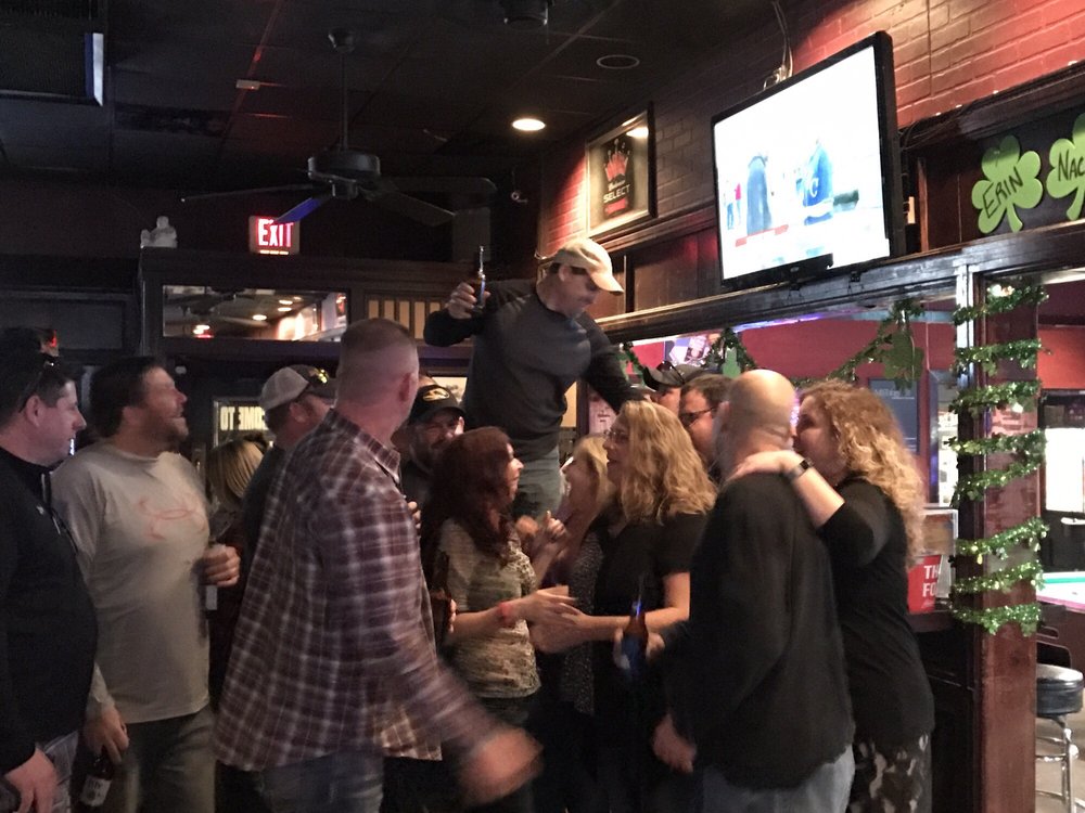 Erin's Pub