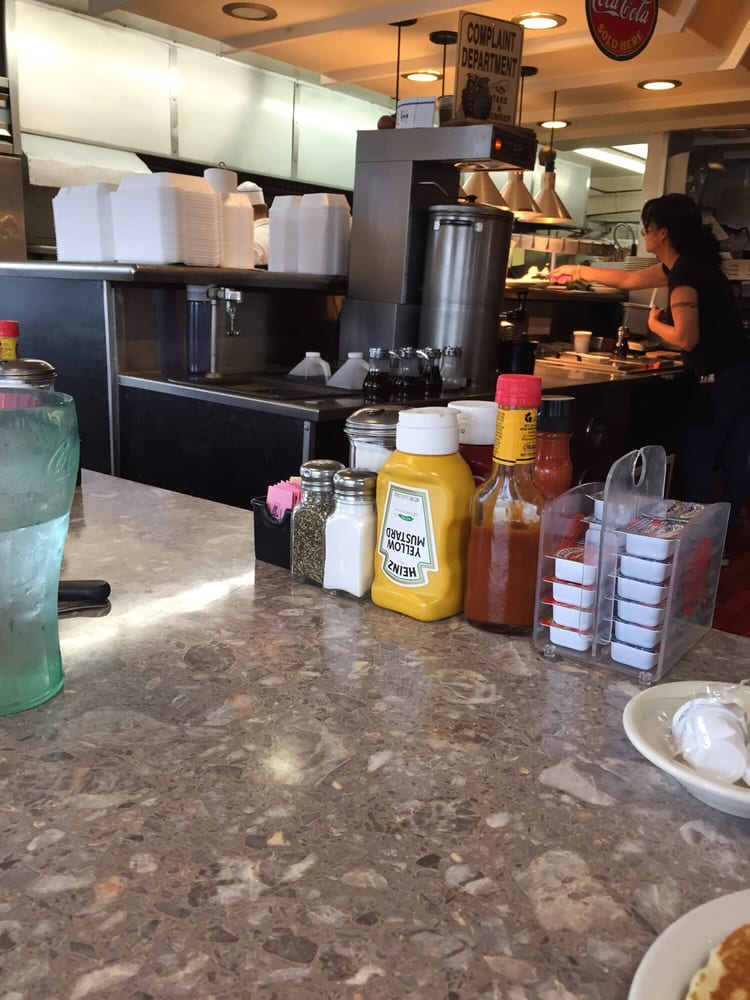 Hits The Spot Diner 33 Photos & 103 Reviews Diners 5637 W Colfax