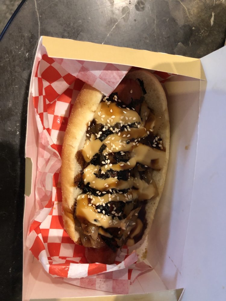 Umai Savory Hot Dogs