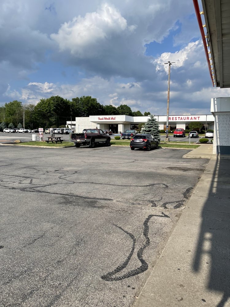 Truck World Truck Stop