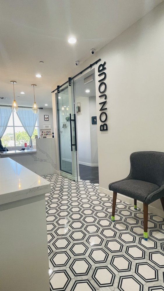 image of business Smile Moderne
