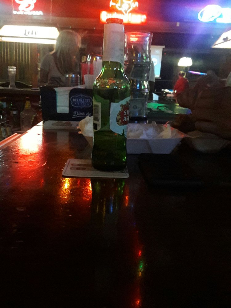 Easy Street Night Club