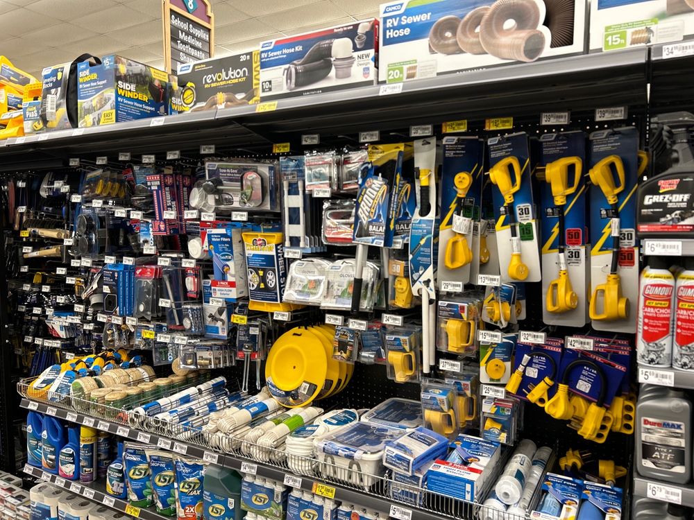 Lowe's Market - Canyon Lake