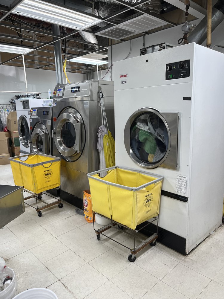 Signature Dry Cleaners