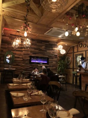 Addictive Wine And Tapas Bar 324 Photos 190 Reviews
