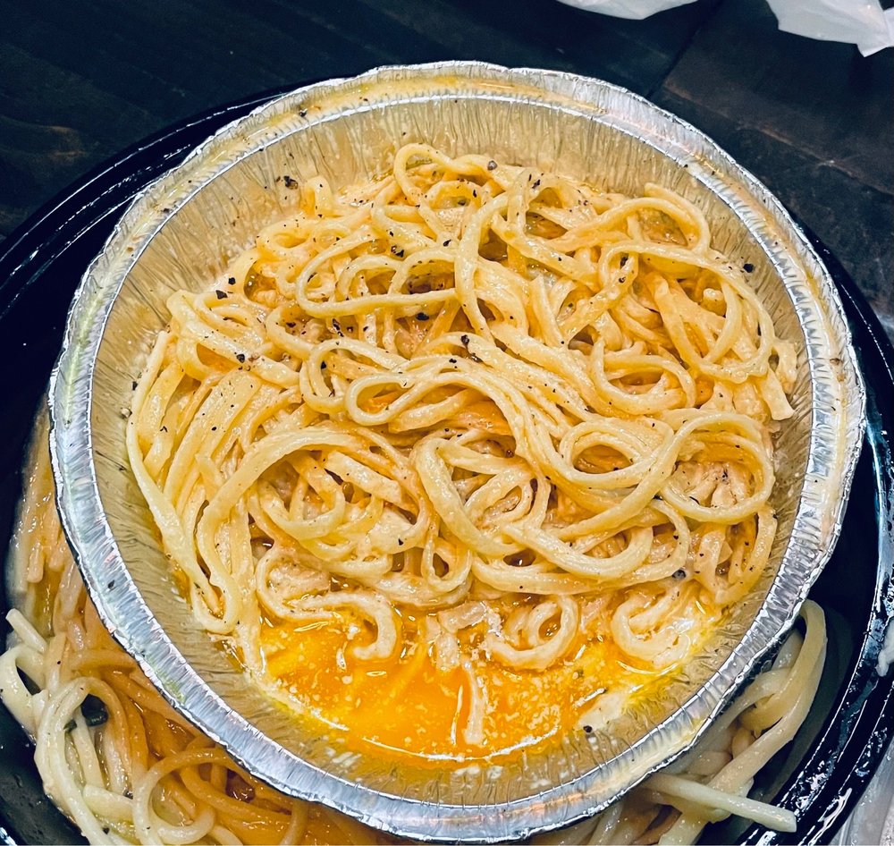 Fratelli's Restaurant & Pizzeria
