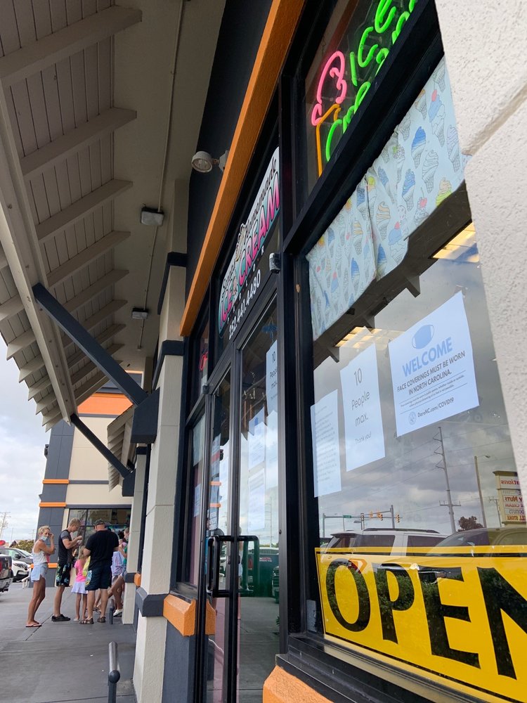 Scoops Homemade Ice Cream Parlor