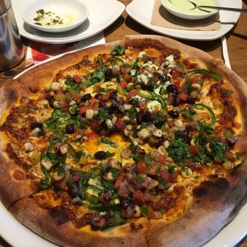 California Pizza Kitchen At Marketstreet Lynnfield Lynnfield Ma California Pizza Kitchen At Marketstreet Lynnfield Lynnfield Ma