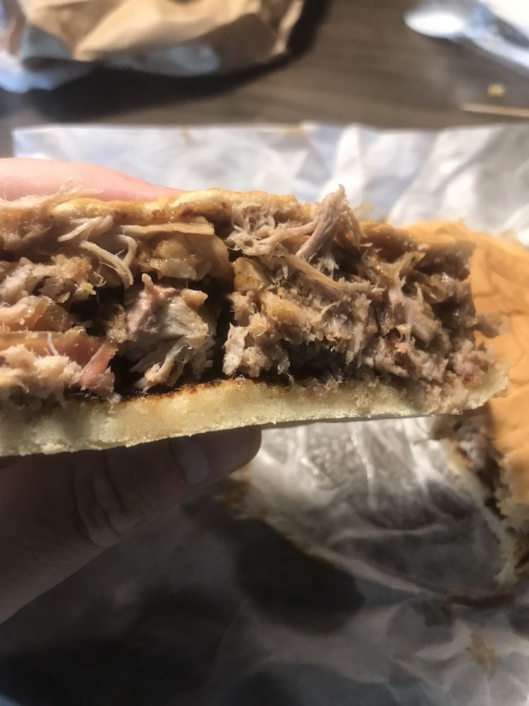 William's Bar-B Q