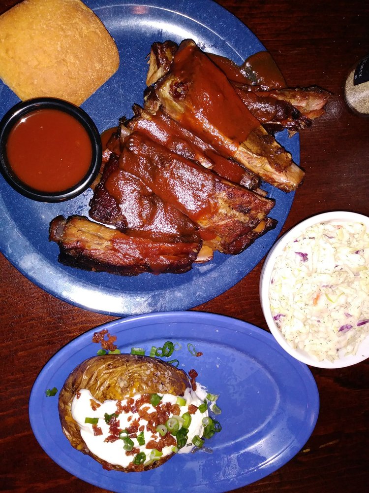 Quarters BBQ 28 Photos & 74 Reviews Beer, Wine & Spirits 4516