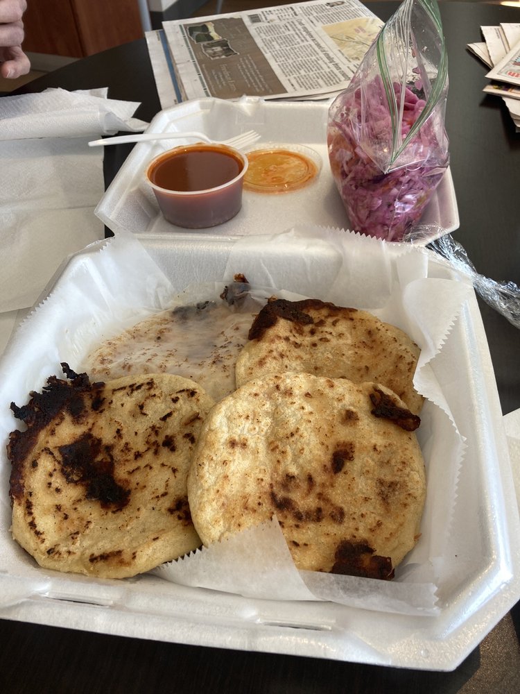Pupuseria Salvadorena