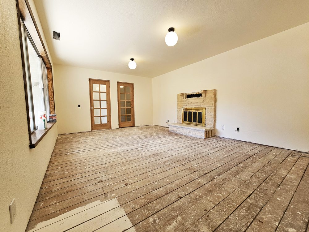 Wy'east Custom Painting and Remodeling