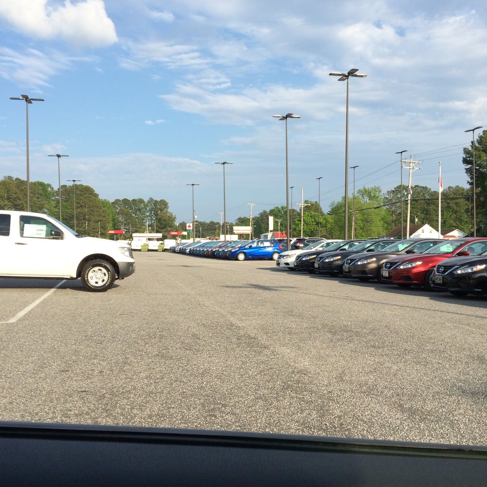 Nissan of Elizabeth City