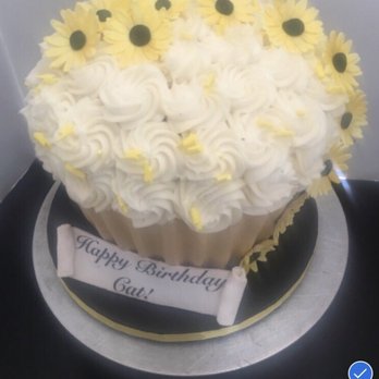 Frenchys Cake Designs 425 Photos 34 Reviews Desserts 910