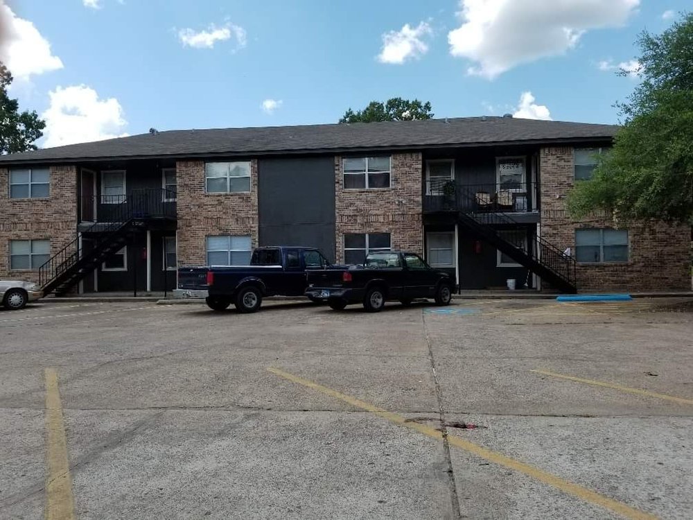 Pershing Place Apartments