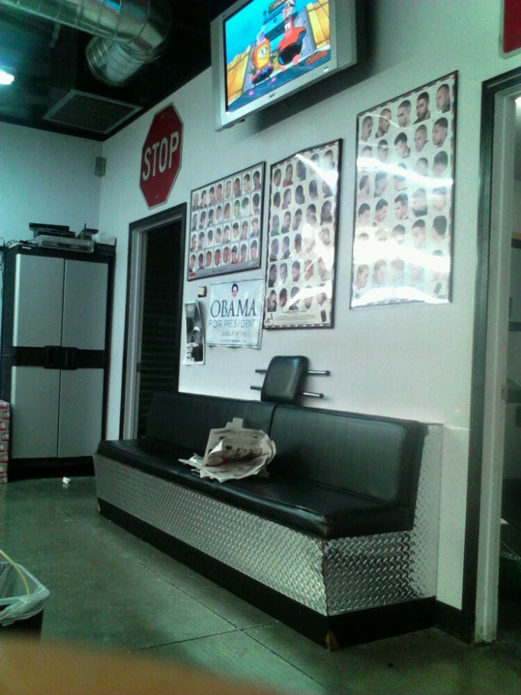 Afro Masterpiece Barber Shop 2 - 10 Photos - Barbers ...