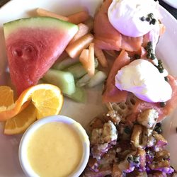 Louises Closed 77 Photos 65 Reviews Salad 275 Regency Ct Photo Of Louises Brookfield Wi United States Salmon Benedict W Hollandaise On