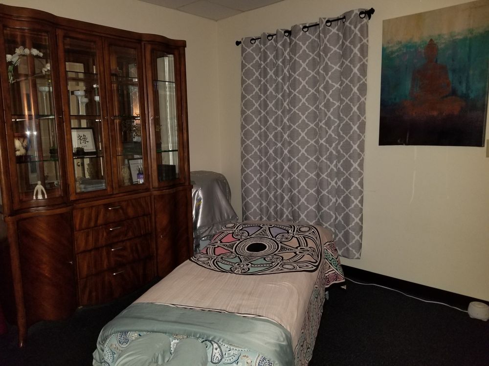 Natural Harmony Therapeutic Massage