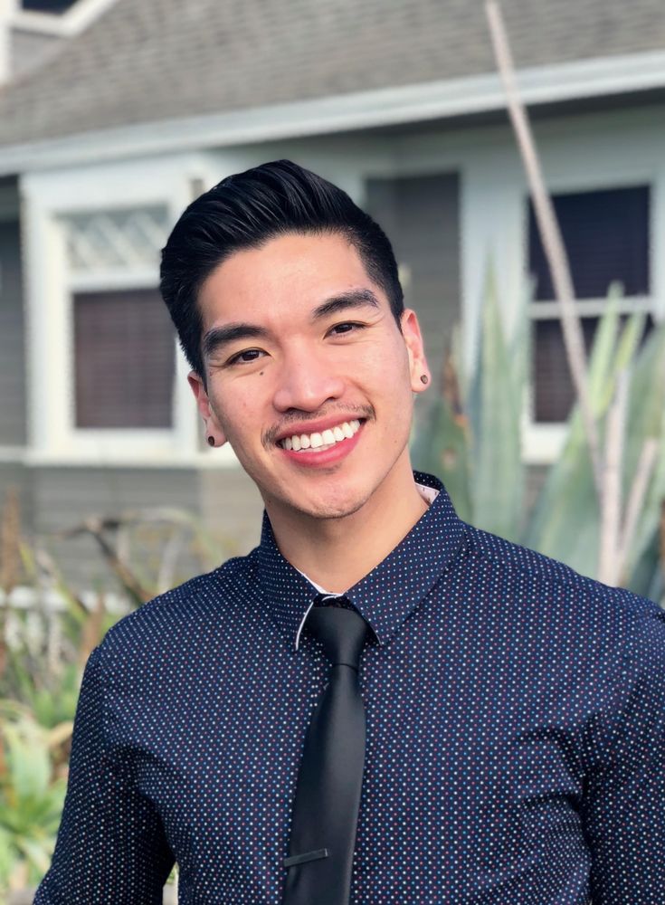 Abel Laxamana  - The Pineapple Realtor