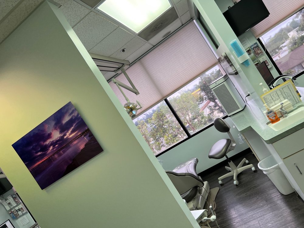 image of business Mark Weitzman, DDS