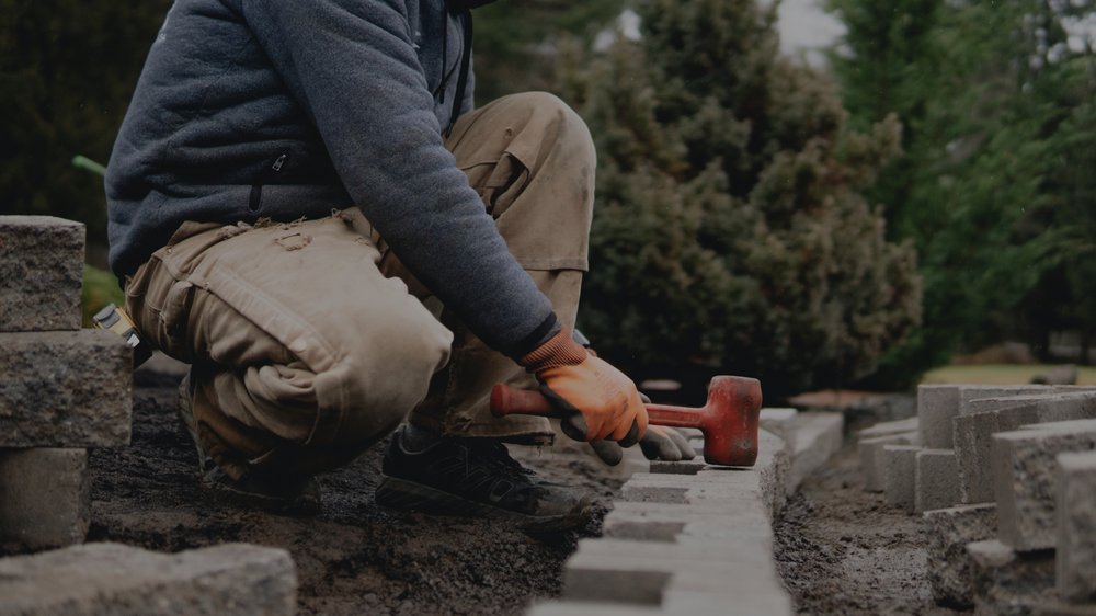 Alpha Y La Omega Landscaping